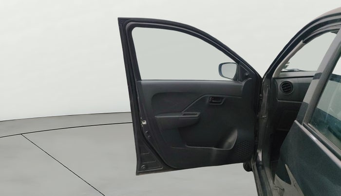 2022 Maruti Alto K10 VXI, Petrol, Manual, 17,295 km, LHS Front Door