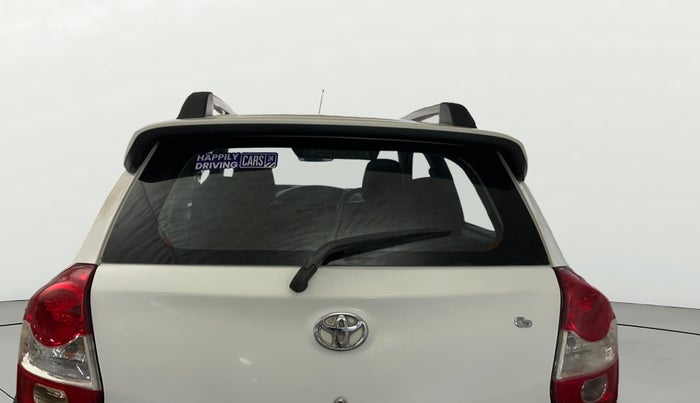 2014 Toyota Etios CROSS 1.2 G, Petrol, Manual, 63,797 km, Rear Windshield