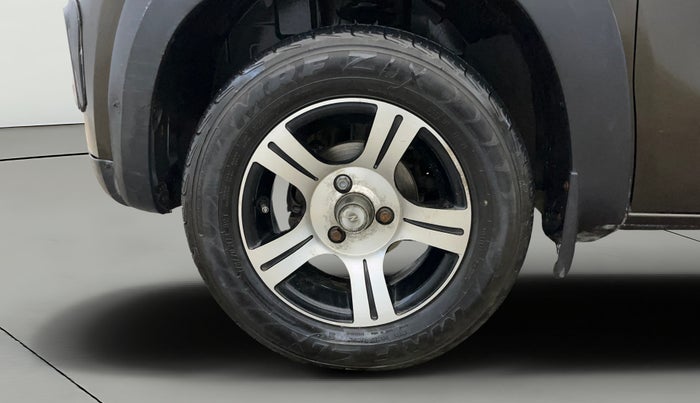 2016 Renault Kwid RXL, Petrol, Manual, 40,031 km, Left Front Wheel