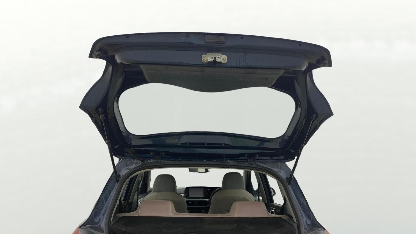 2020 Hyundai GRAND I10 NIOS SPORTZ AMT 1.2 KAPPA VTVT, Petrol, Automatic, 1,00,947 km, Boot Door Open