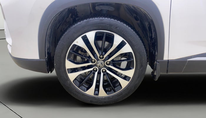 2021 MG HECTOR PLUS SHARP 1.5 PETROL TURBO CVT 6-STR, Petrol, Automatic, 39,075 km, Left Front Wheel