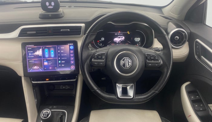 2022 MG ASTOR SHARP 1.5 MT, Petrol, Manual, 25,023 km, Steering Wheel Close Up