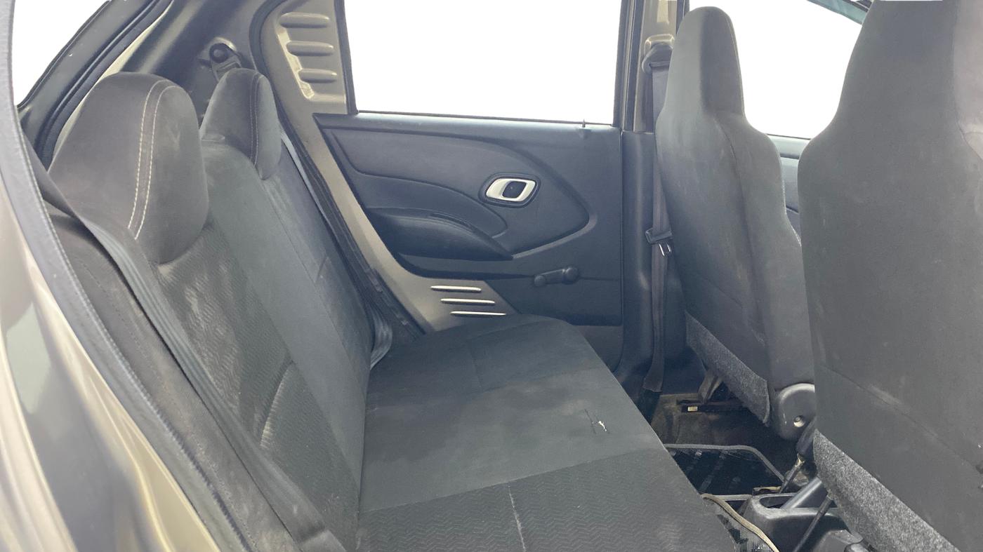 2018 Datsun Redi Go T(O) 1.0, Petrol, Manual, 75,461 km, Right Side Rear Door Cabin