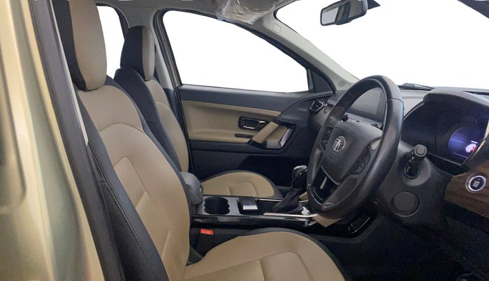2022 Tata Harrier XZA PLUS 2.0L KAZIRANGA, Diesel, Automatic, 33,445 km, Right Side Front Door Cabin