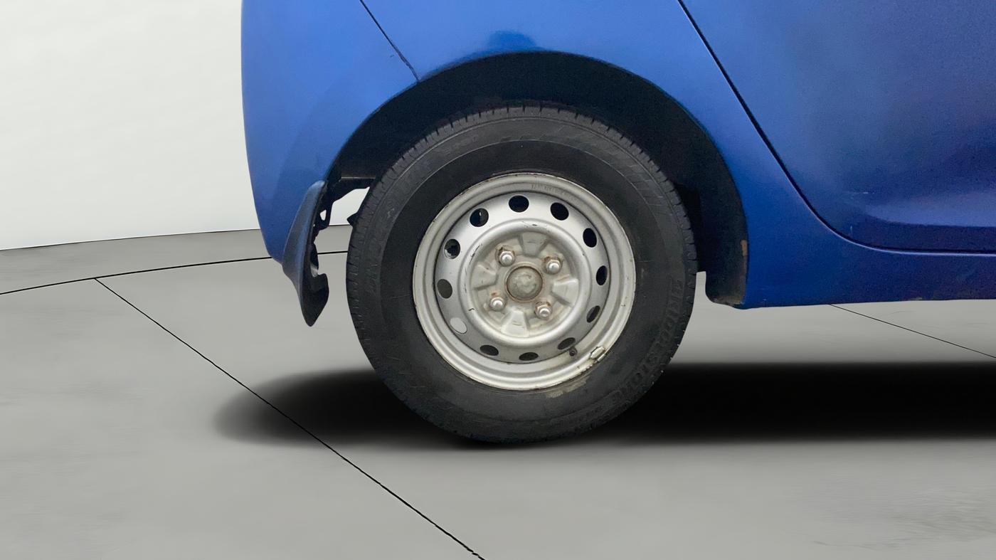 2013 Hyundai Eon ERA +, Petrol, Manual, 91,287 km, Right Rear Wheel