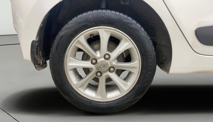 2014 Hyundai Grand i10 ASTA AT 1.2 KAPPA VTVT, Petrol, Automatic, 98,997 km, Right Rear Wheel