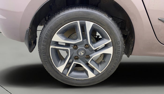 2018 Tata TIGOR XZA PETROL, Petrol, Automatic, 82,990 km, Right Rear Wheel