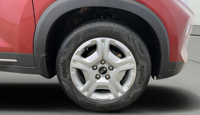 2021 KIA SONET HTX 1.0 IMT, Petrol, Manual, 29,860 km, Right Front Wheel