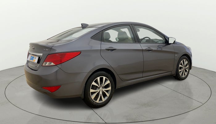 2017 Hyundai Verna 1.6 CRDI SX, Diesel, Manual, 98,200 km, Right Back Diagonal