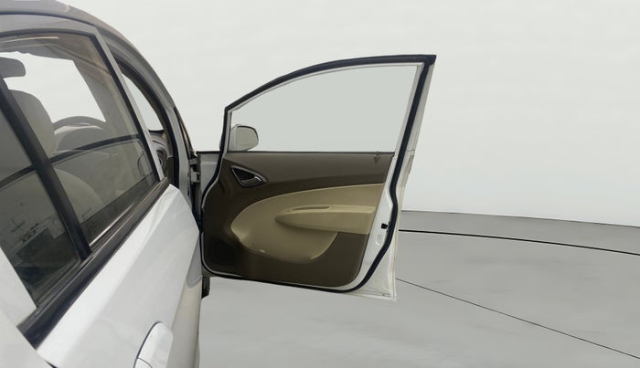 2013 Chevrolet Sail UVA 1.2 LS ABS, Petrol, Manual, 57,577 km, RHS Front Door