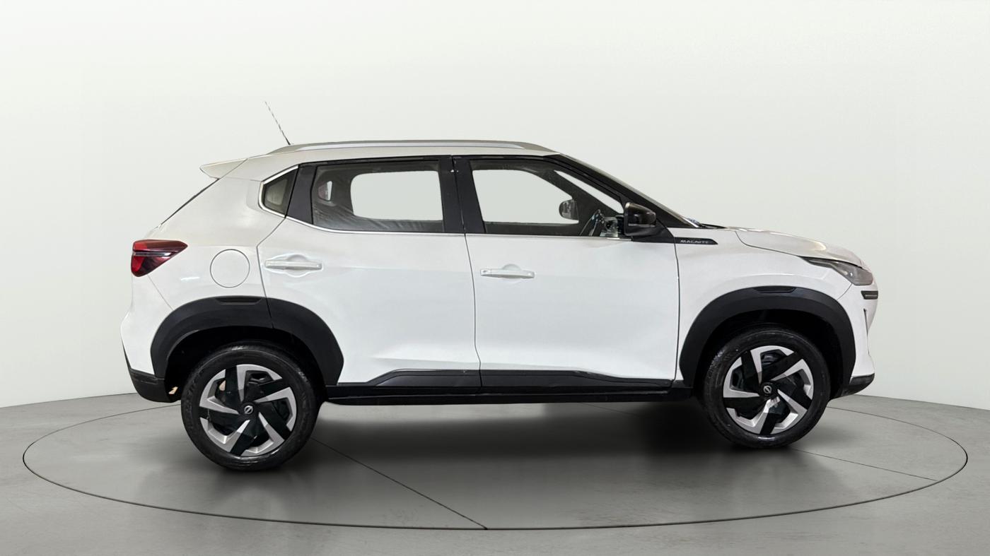 2021 Nissan MAGNITE XL, Petrol, Manual, 30,813 km, Right Side View