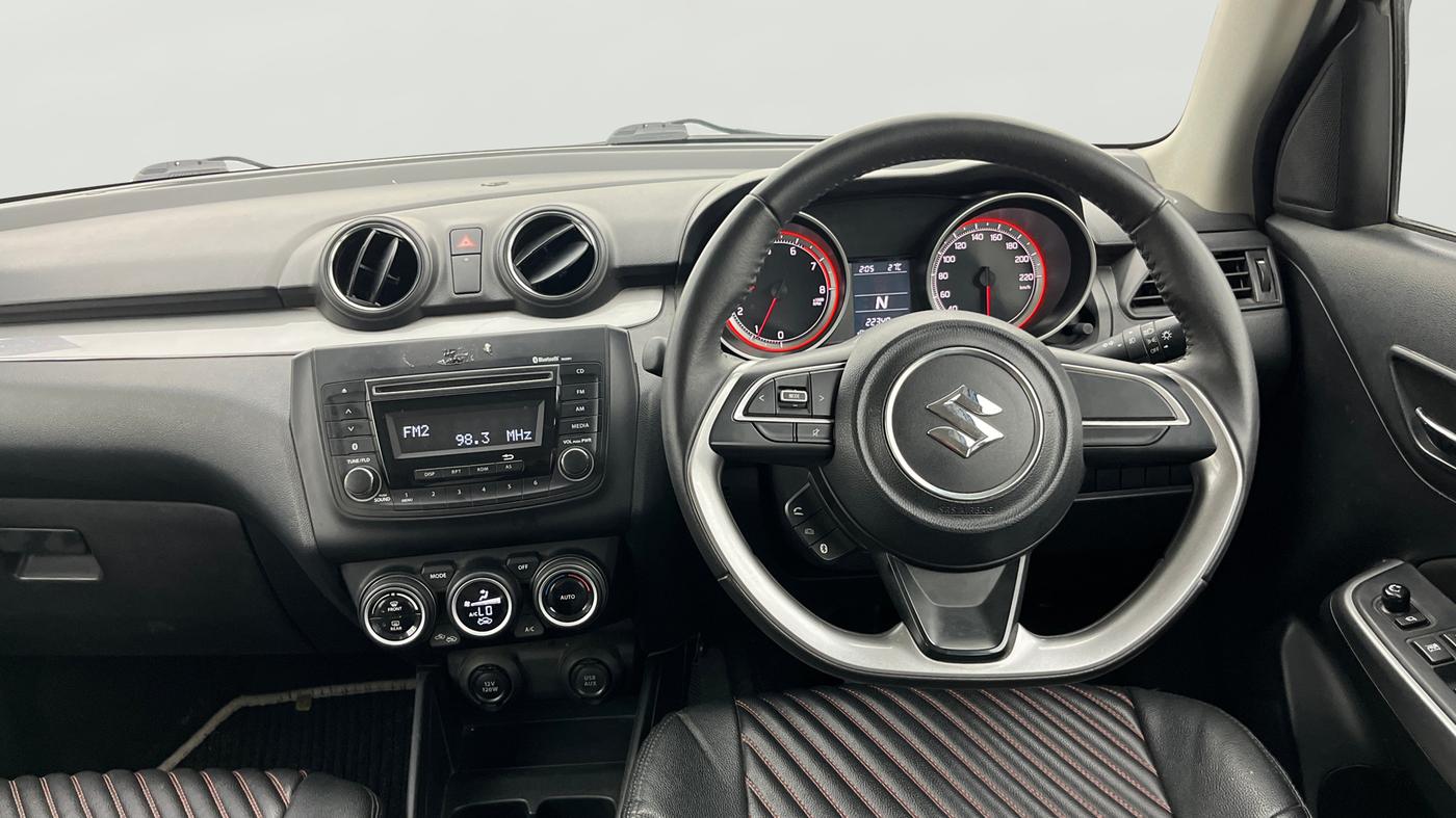 2020 Maruti Swift ZXI AMT, Petrol, Automatic, 22,328 km, Steering Wheel Close Up
