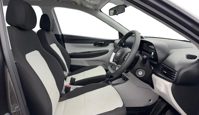 2024 Hyundai NEW I20 SPORTZ 1.2 IVT, Petrol, Automatic, 9,511 km, Right Side Front Door Cabin
