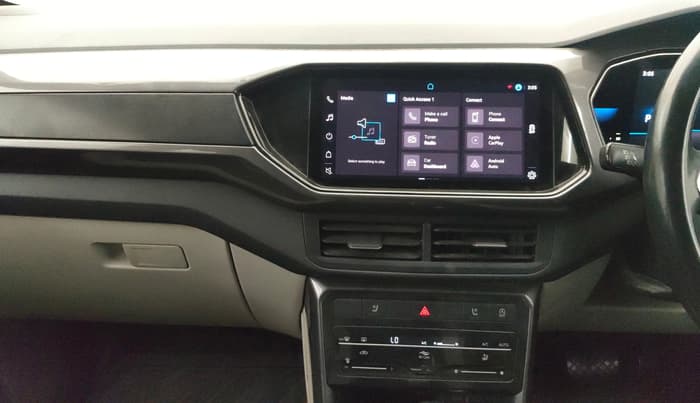 2022 Volkswagen TAIGUN TOPLINE 1.0 TSI AT, Petrol, Automatic, 28,405 km, Air Conditioner