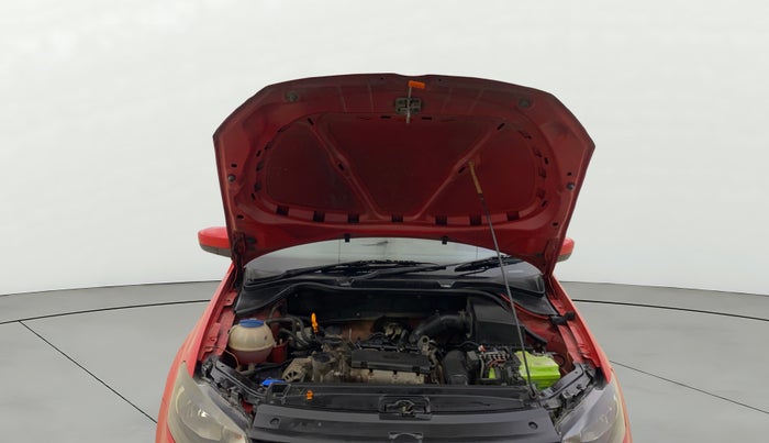 2013 Volkswagen Polo HIGHLINE1.2L, Petrol, Manual, 56,011 km, Open Bonet