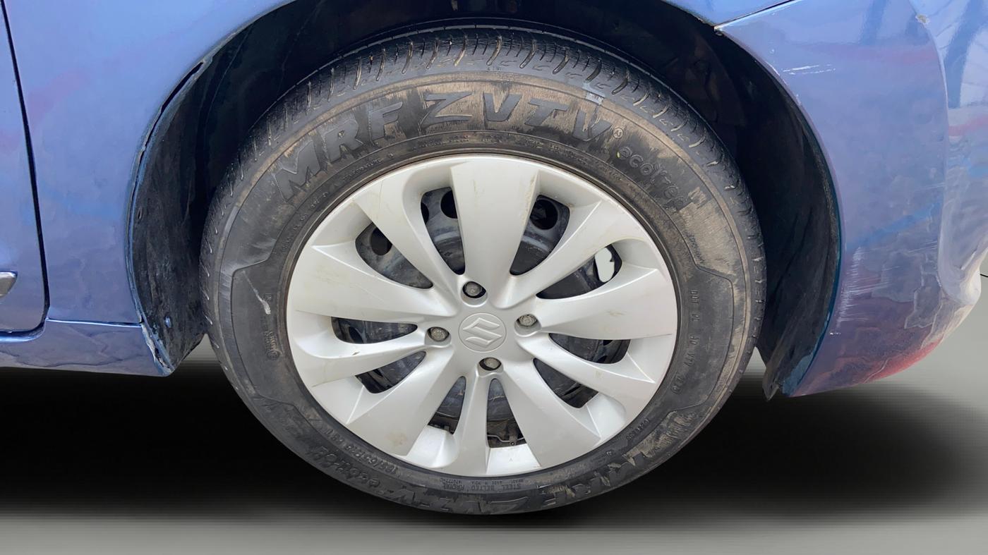 2021 Maruti Baleno DELTA PETROL 1.2, Petrol, Manual, 60,395 km, Right Front Wheel