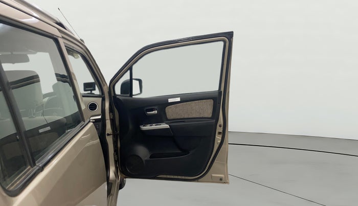 2016 Maruti Wagon R 1.0 VXI AMT, Petrol, Automatic, 95,709 km, RHS Front Door