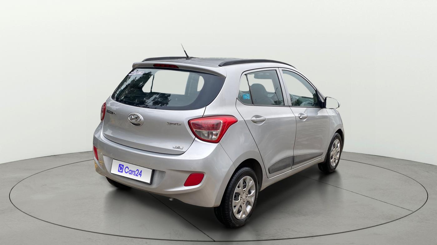 2015 Hyundai Grand i10 SPORTZ 1.2 KAPPA VTVT, Petrol, Manual, 28,213 km, Right Back Diagonal
