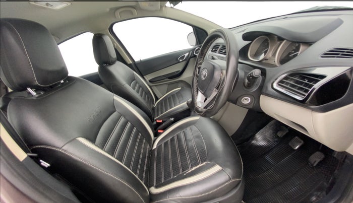 2017 Tata Tiago XZ PETROL, Petrol, Manual, 1,22,932 km, Right Side Front Door Cabin