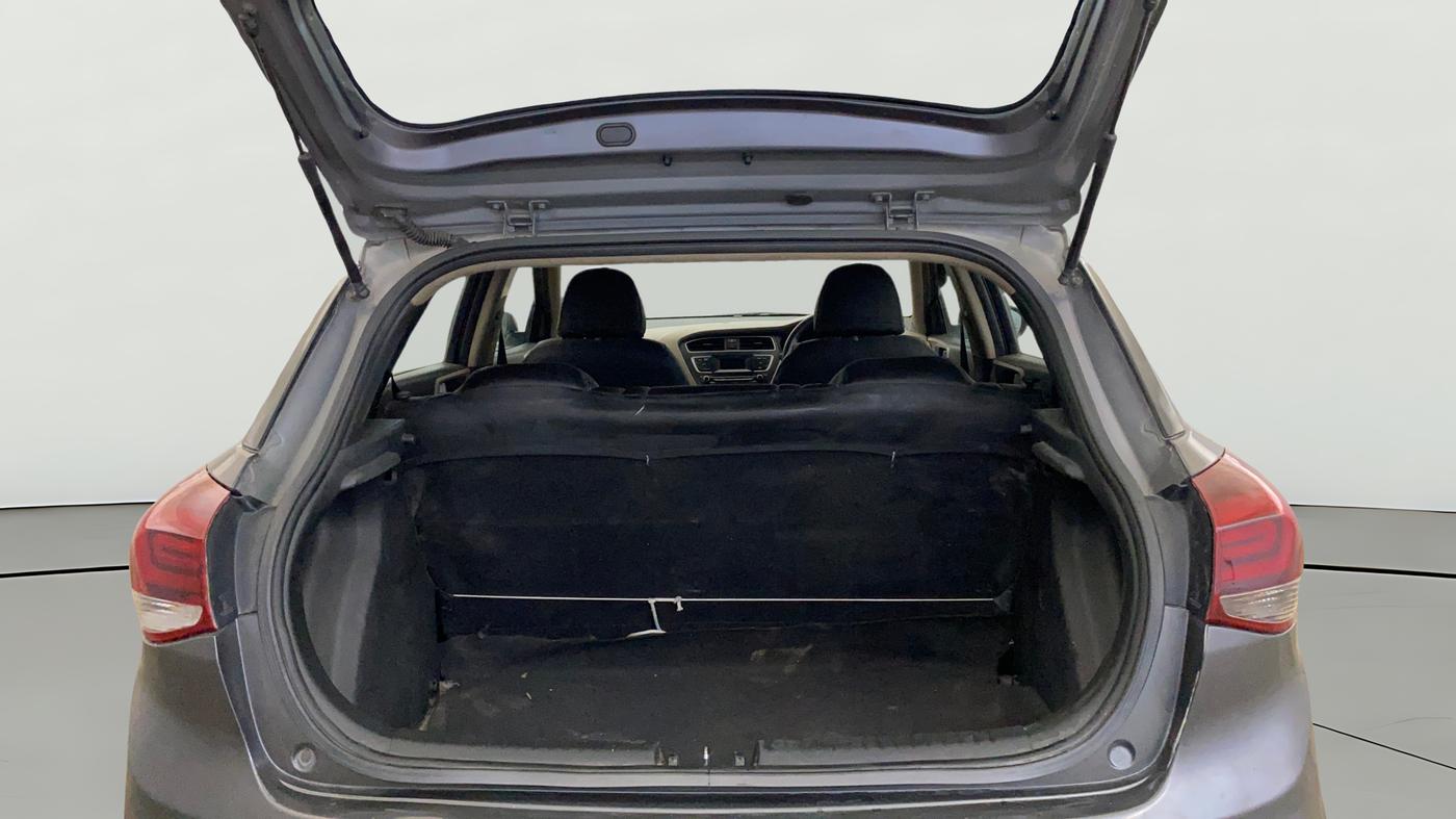 2018 Hyundai Elite i20 MAGNA EXECUTIVE 1.2, Petrol, Manual, 1,11,458 km, Boot Open Zoomed View