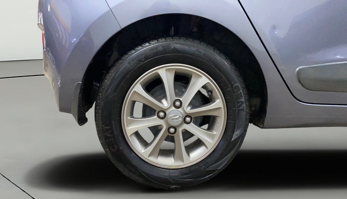 2016 Hyundai Grand i10 ASTA (O) 1.2 KAPPA VTVT, Petrol, Manual, 97,601 km, Right Rear Wheel