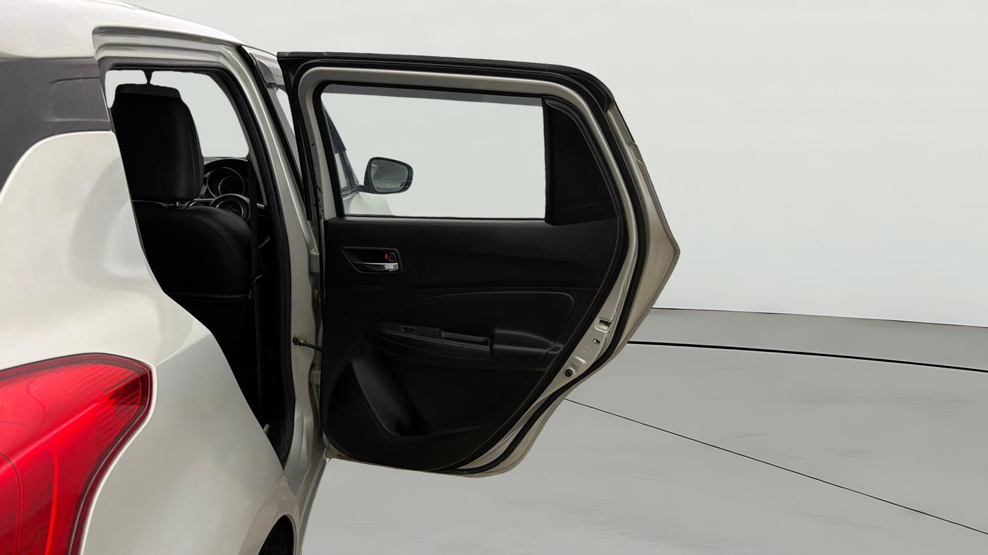 2022 Maruti Swift ZXI, Petrol, Manual, 61,672 km, RHS Rear Door