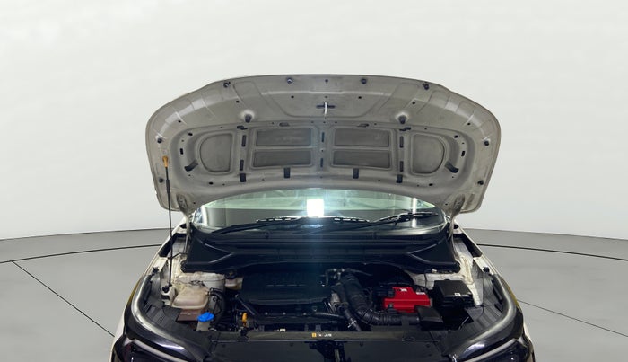 2023 KIA CARENS  PREMIUM 1.5 TURBO PETROL IMT 7 STR, Petrol, Manual, 45,765 km, Open Bonet