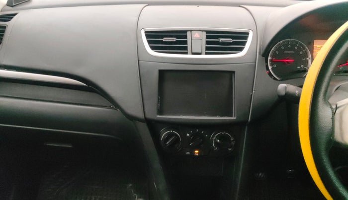2015 Maruti Swift VXI, Petrol, Manual, 43,661 km, Air Conditioner