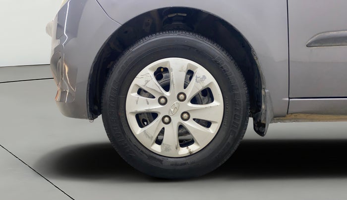 2013 Hyundai i10 MAGNA 1.1, Petrol, Manual, 46,735 km, Left Front Wheel
