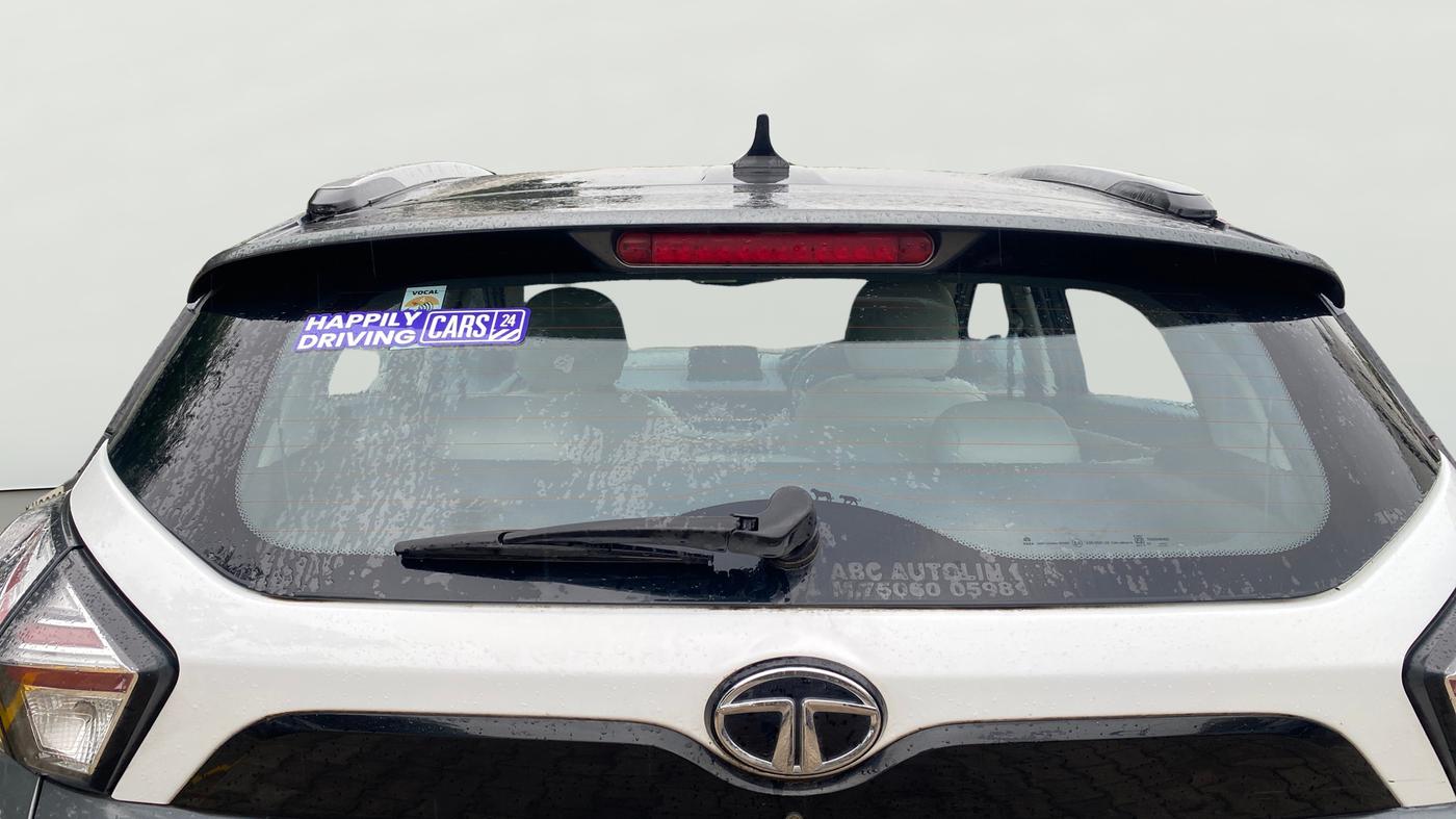 2022 Tata NEXON XZ PLUS (PREMIUM) PETROL, Petrol, Manual, 29,325 km, Rear Windshield
