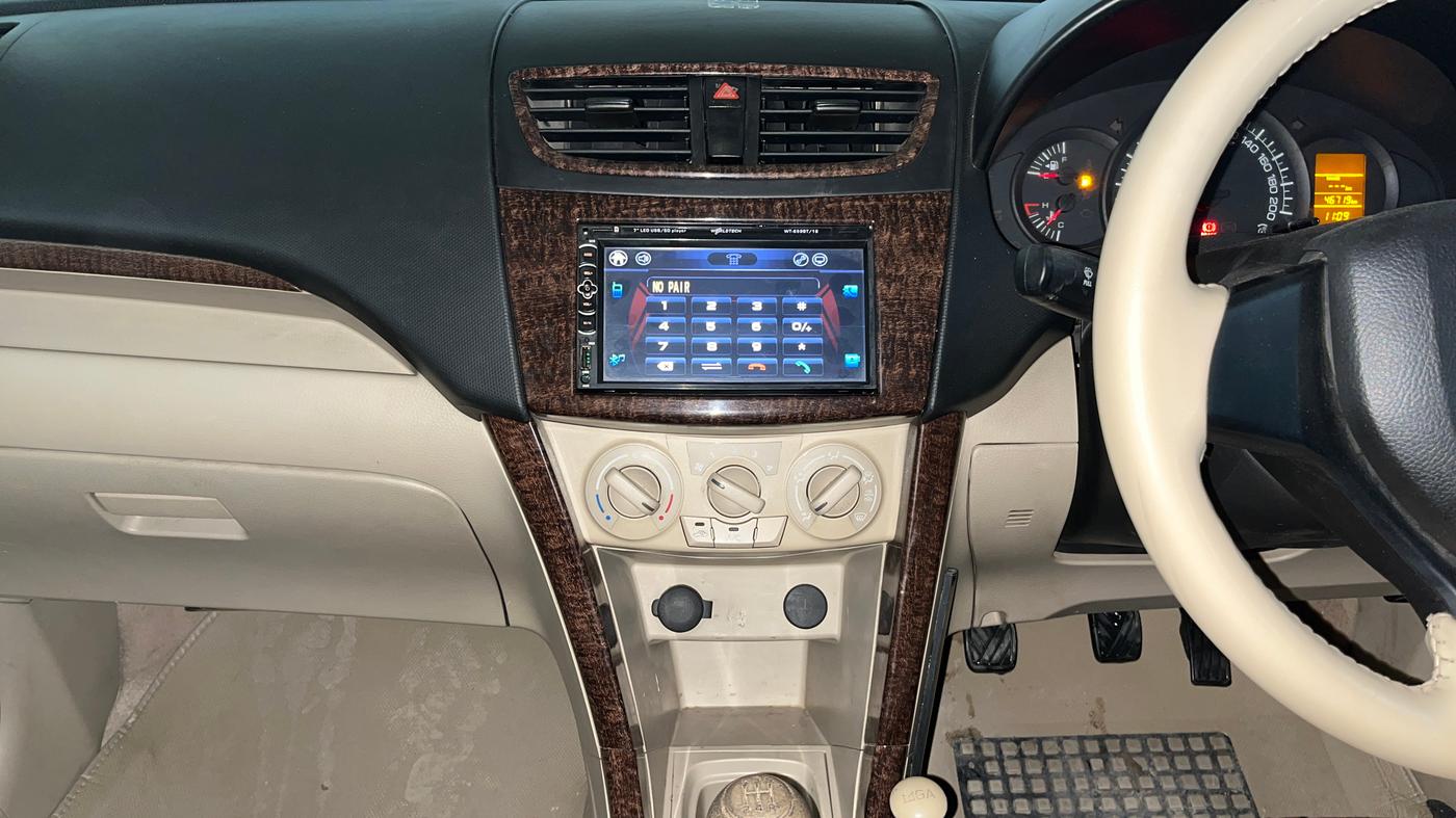 2016 Maruti Swift Dzire LXI (O), CNG, Manual, 46,775 km, Air Conditioner
