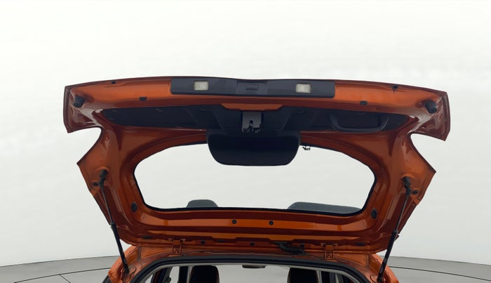 2021 Tata PUNCH ACCOMPLISHED MT, Petrol, Manual, 38,617 km, Boot Door Open