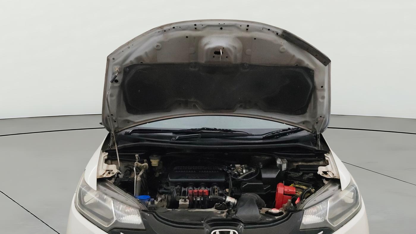 2017 Honda Jazz 1.2L I-VTEC V AT, CNG, Automatic, 1,13,720 km, Open Bonet