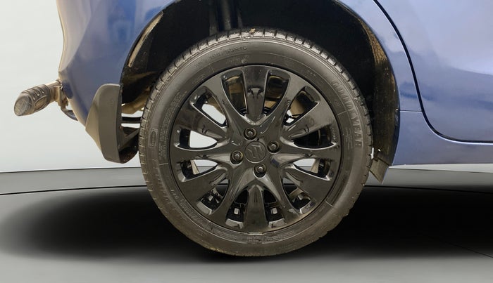 2017 Maruti Baleno ZETA PETROL 1.2, Petrol, Manual, 96,859 km, Right Rear Wheel