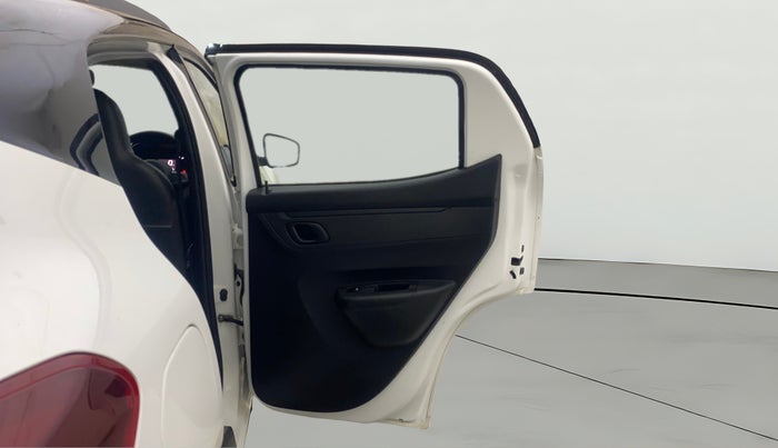 2021 Renault Kwid RXT 1.0 AMT (O), Petrol, Automatic, 28,418 km, RHS Rear Door