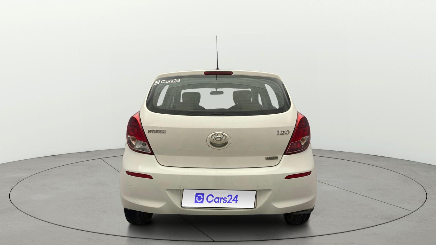2013 Hyundai i20 MAGNA (O) 1.2, Petrol, Manual, 47,732 km, Back/Rear