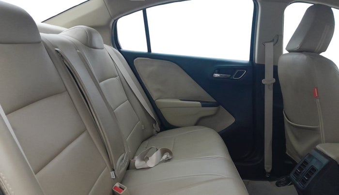 2018 Honda City 1.5L I-VTEC V MT, Petrol, Manual, 34,992 km, Right Side Rear Door Cabin