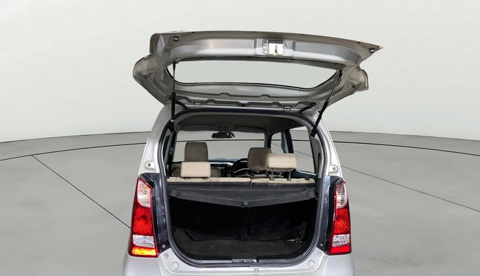 2017 Maruti Wagon R 1.0 VXI, Petrol, Manual, 41,392 km, Boot Open Zoomed View