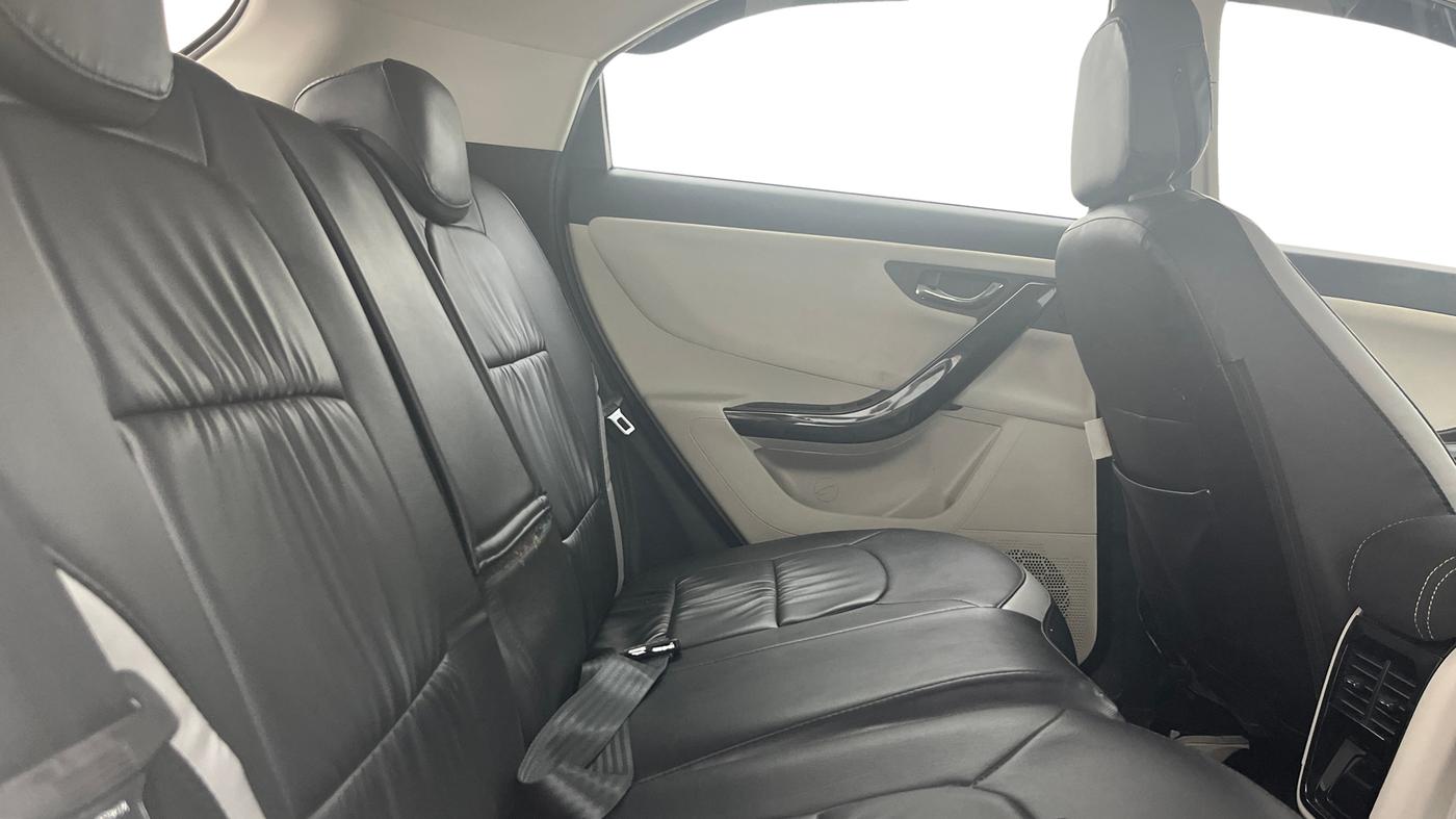 2021 Tata NEXON XZ PLUS PETROL SUNROOF, Petrol, Manual, 37,153 km, Right Side Rear Door Cabin
