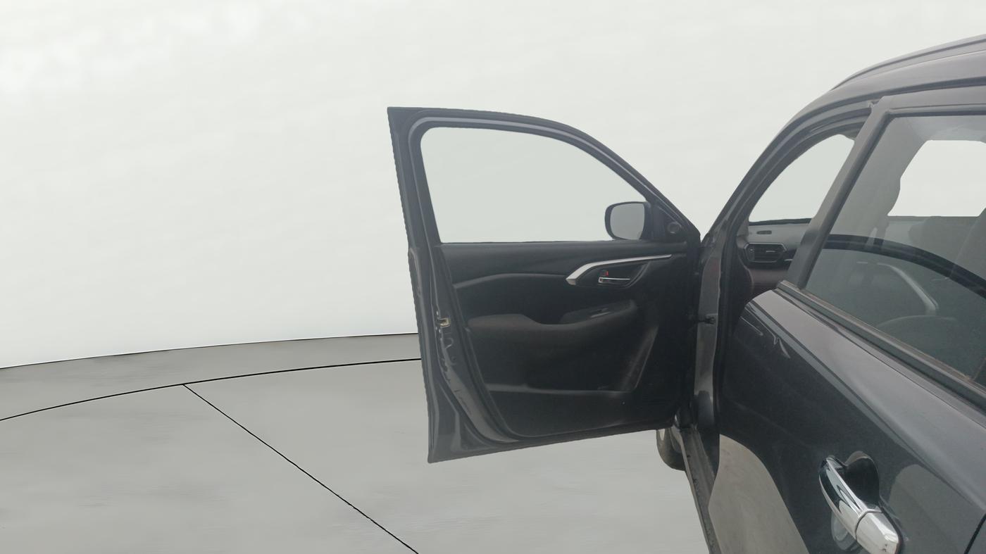 2023 Toyota URBAN CRUISER HYRYDER E NEO DRIVE, Petrol, Manual, 42,204 km, LHS Front Door