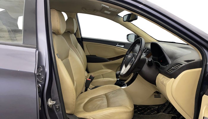 2014 Hyundai Verna FLUIDIC 1.6 VTVT SX OPT, Petrol, Manual, 69,713 km, Right Side Front Door Cabin