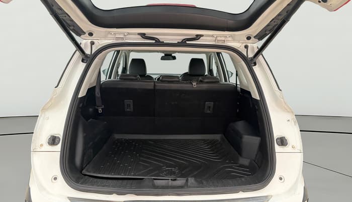 2020 MG HECTOR SHARP 1.5 DCT PETROL, Petrol, Automatic, 59,971 km, Boot Open Zoomed View