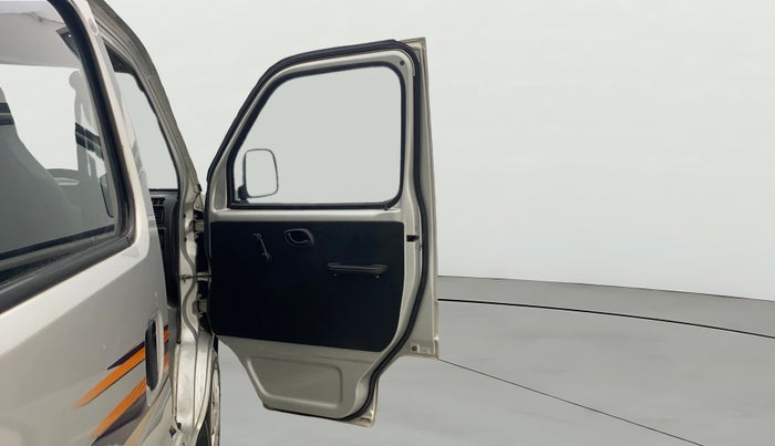 2021 Maruti Eeco 5 STR WITH A/C+HTR, Petrol, Manual, 95,923 km, RHS Front Door