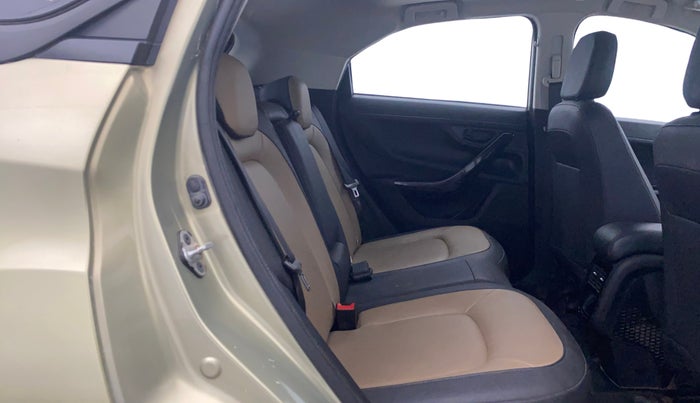 2022 Tata NEXON XZ PLUS (PREMIUM) KAZIRANGA PETROL, Petrol, Manual, 60,449 km, Right Side Rear Door Cabin