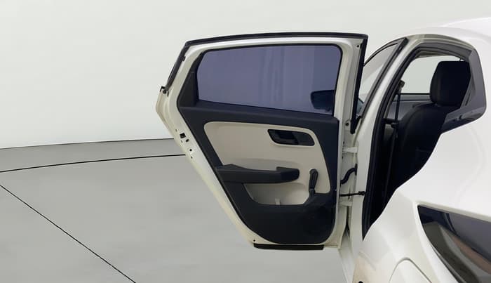 2022 Tata ALTROZ XE PETROL, Petrol, Manual, 28,802 km, LHS Rear Door