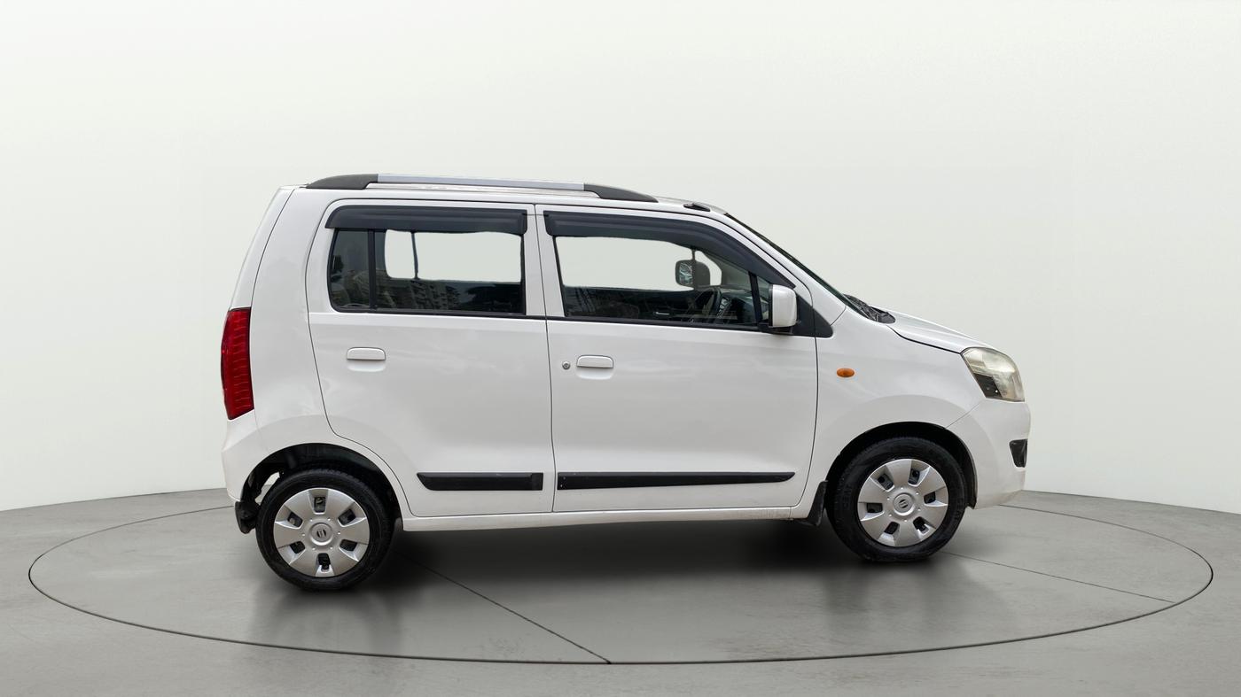 2017 Maruti Wagon R 1.0 VXI, CNG, Manual, 1,32,273 km, Right Side View