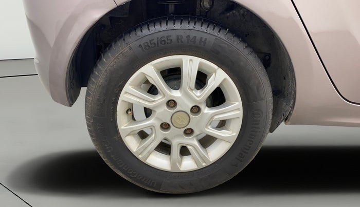 2016 Tata Tiago XZ PETROL, Petrol, Manual, 37,712 km, Right Rear Wheel