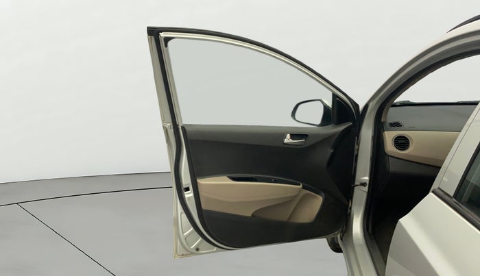 2016 Hyundai Grand i10 SPORTZ 1.2 KAPPA VTVT, Petrol, Manual, 80,035 km, LHS Front Door