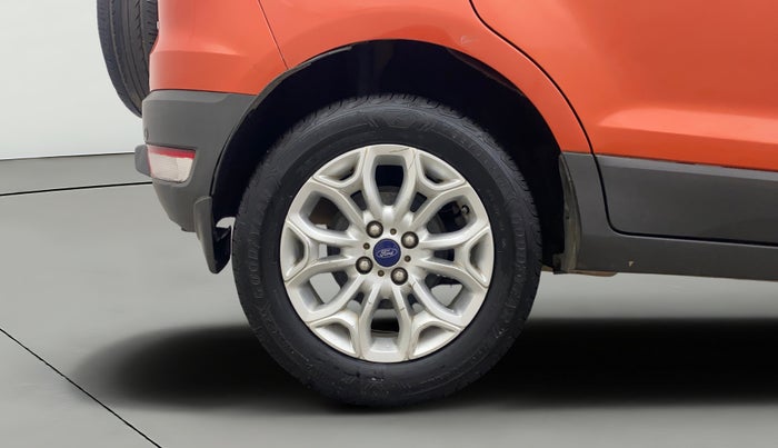 2014 Ford Ecosport TITANIUM 1.5L PETROL, Petrol, Manual, 1,18,961 km, Right Rear Wheel