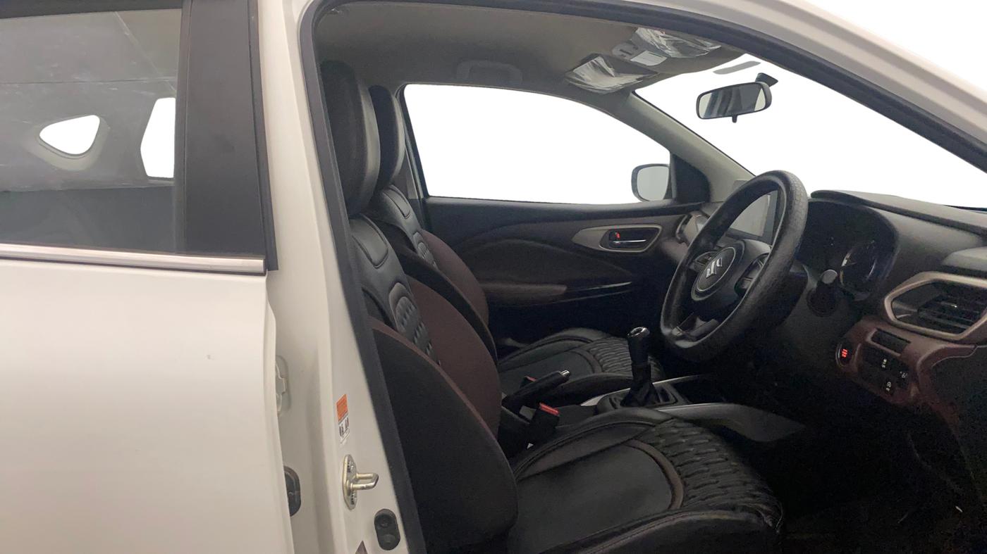 2025 Maruti FRONX ZETA 1.0 TURBO MT, Petrol, Manual, 7,925 km, Right Side Front Door Cabin